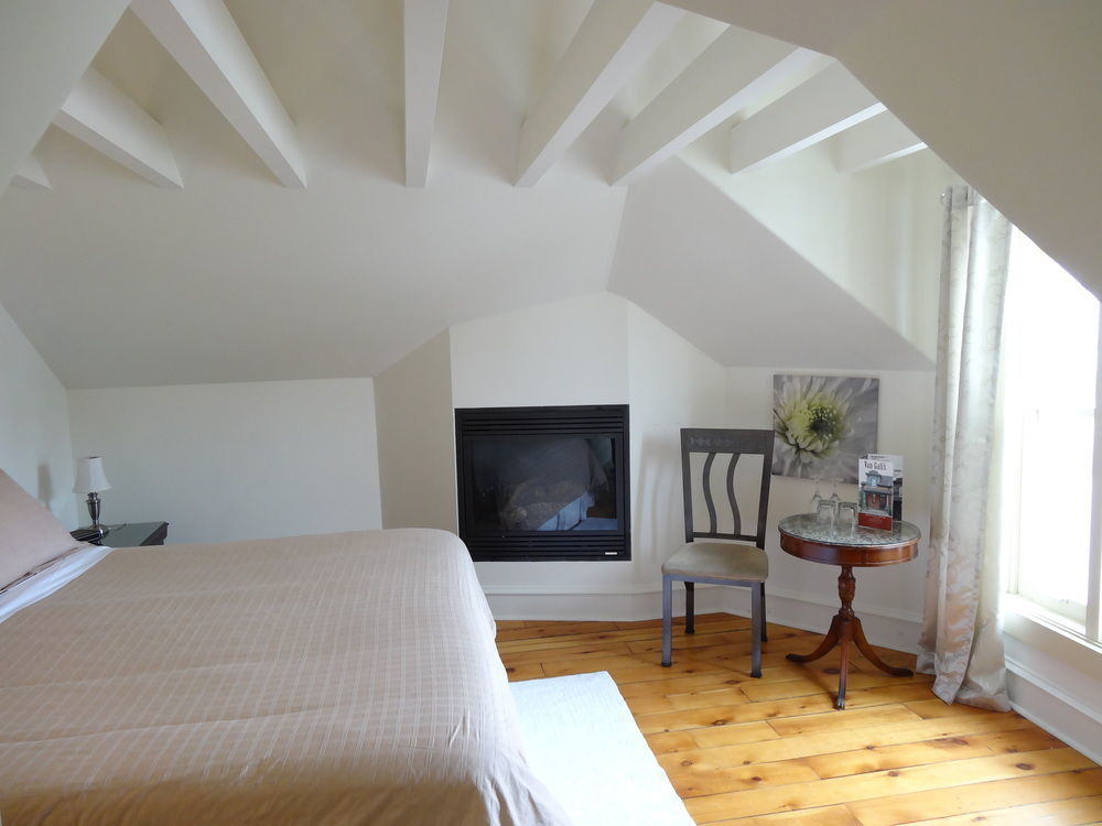 St Andrew Suites Fergus Buitenkant foto