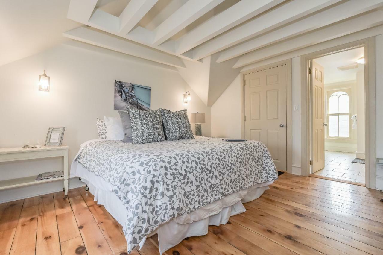 St Andrew Suites Fergus Buitenkant foto
